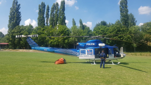 U Dolního Újezdu hoří les, zasahují zde hasiči