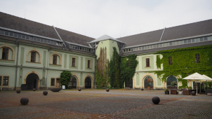 Historie olomouckých staveb: Tereziánská zbrojnice