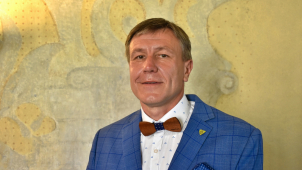 Děkanem FZV Univerzity Palackého je nově Jiří Vévoda