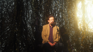 Miroslav Krobot natáčí komedii Šnajdr i v Sklubu. Takto to vypadá