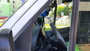 Zloděj v Olomouci vykradl náklaďák. Místo klíče použil kostku