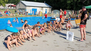 Kulturista Patrik Šerý vystoupil na dětském dni