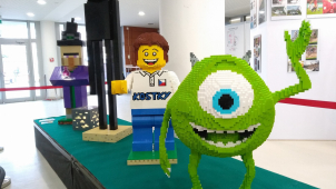 Áčko na Floře zaplní miliony kostek Lega