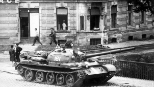 Brutální a barbarské zlo se za desítky let nijak nezměnilo