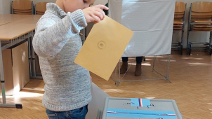 Jak si osobnosti představují ideálního politika na radnici?