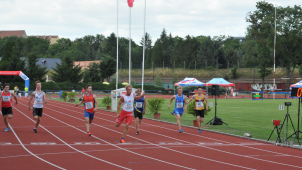 Mladí bojovali o atletické tituly, našim se doma dařilo