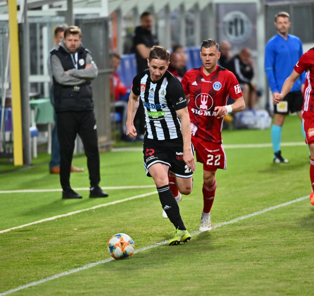 Látal: Dokud máme šanci, budeme se rvát