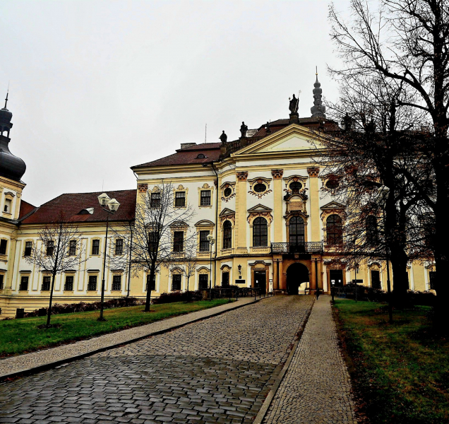 Historie olomouckých staveb: Klášterní Hradisko