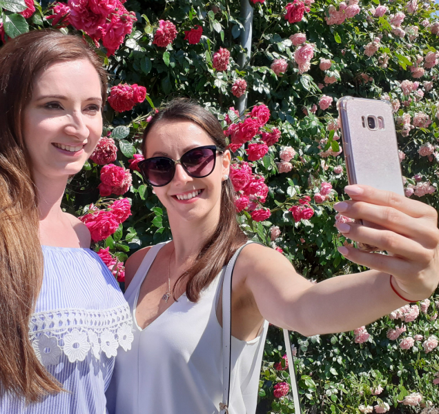 Vyznání růžím o víkendu přilákalo do Rozária davy lidí