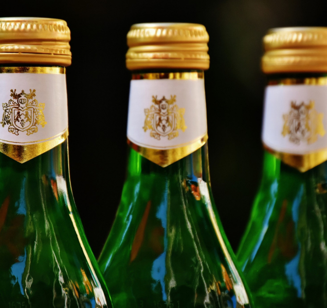 Chamtivý vinař zamířil z obchodu přímo na záchytku