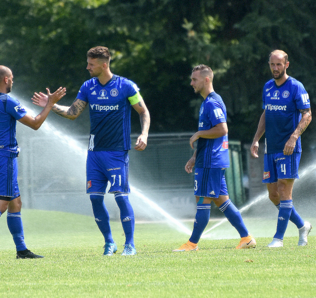 Sigma vyrazí ladit herní projev do Polska už bez Mandouse