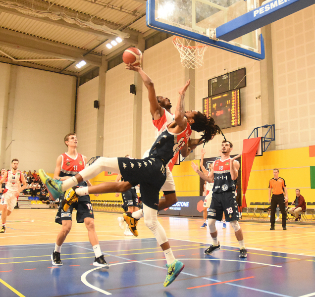 BK REDSTONE čeká cesta do Hradce