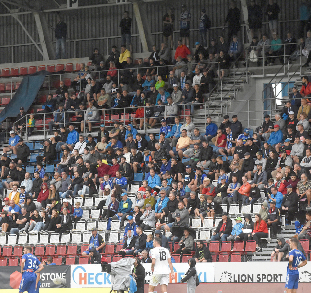 Sigma řeší problémy s chováním některých diváků