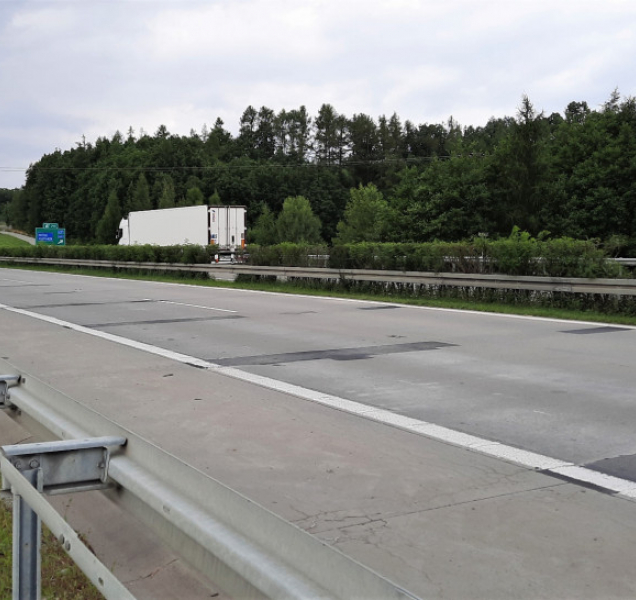 Dva řidiči v protisměru na dálnici z Olomouce na Ostravu