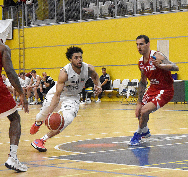 BK REDSTONE čeká výjezd na palubovku lídra soutěže