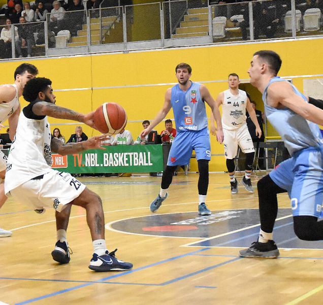 Basketbalisté BK REDSTONE zvítězili na Slavii