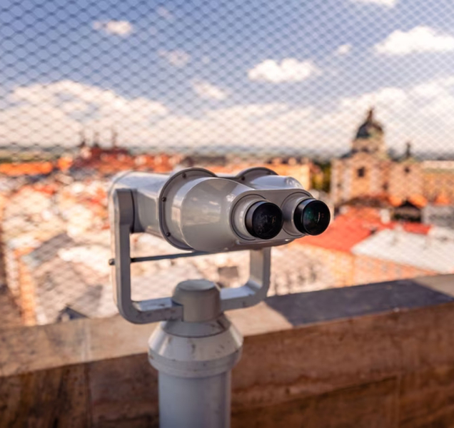 Proč ubývá evidovaných obyvatel, když se stále staví a přibývá cizinců?