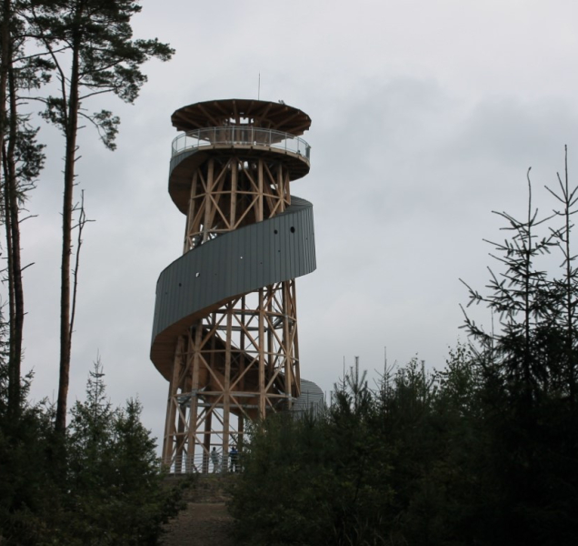 Rozhledna na Kosíři se prostě moc nepovedla