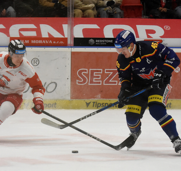 Hokejisté HC Olomouc řádili ve Vítkovicích