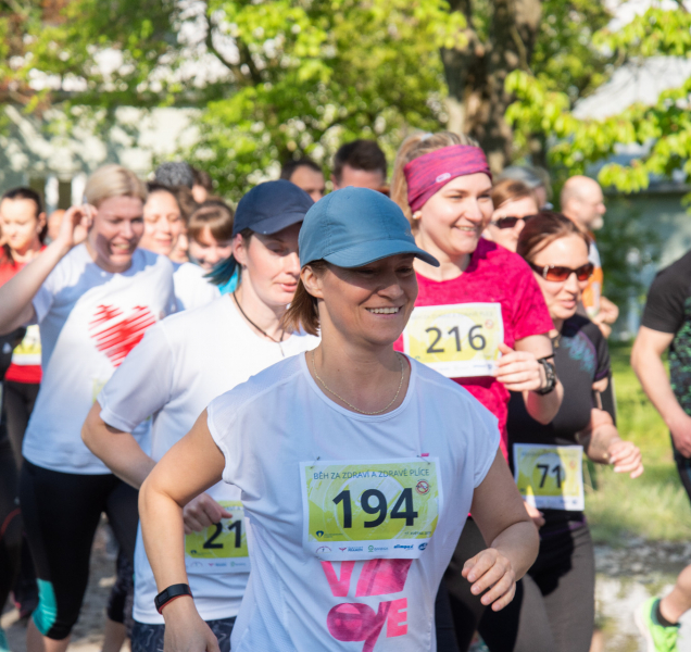 Fakultkou proběhly na tři stovky lidí