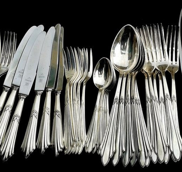 Neznámý pachatel vykradl chatu v Dolanech