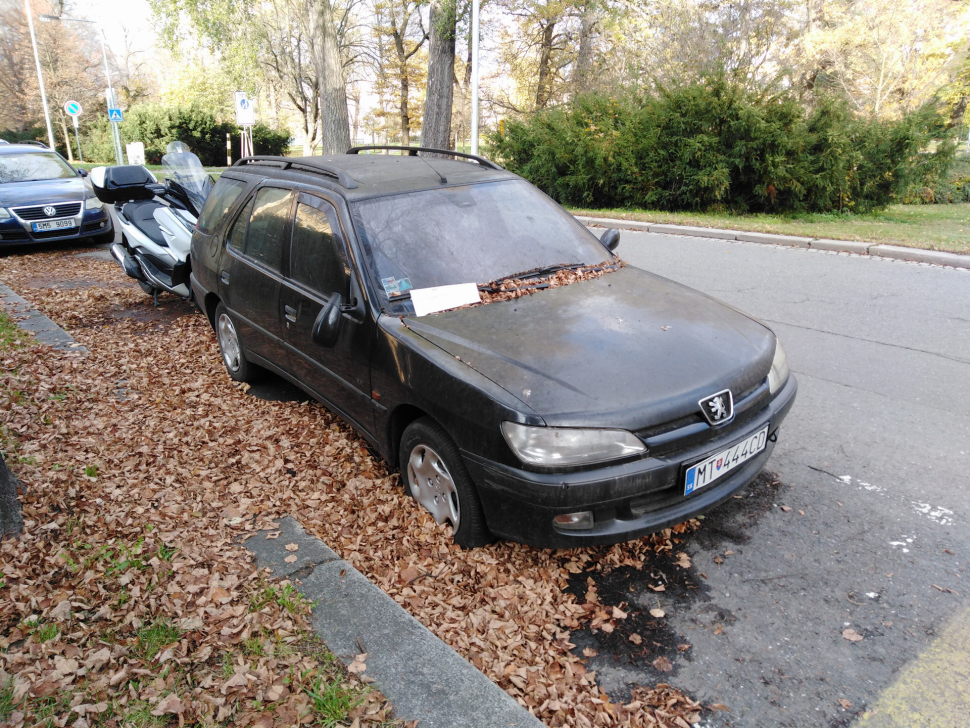 Z ulic Olomouce zmizelo během půl roku na padesát autovraků