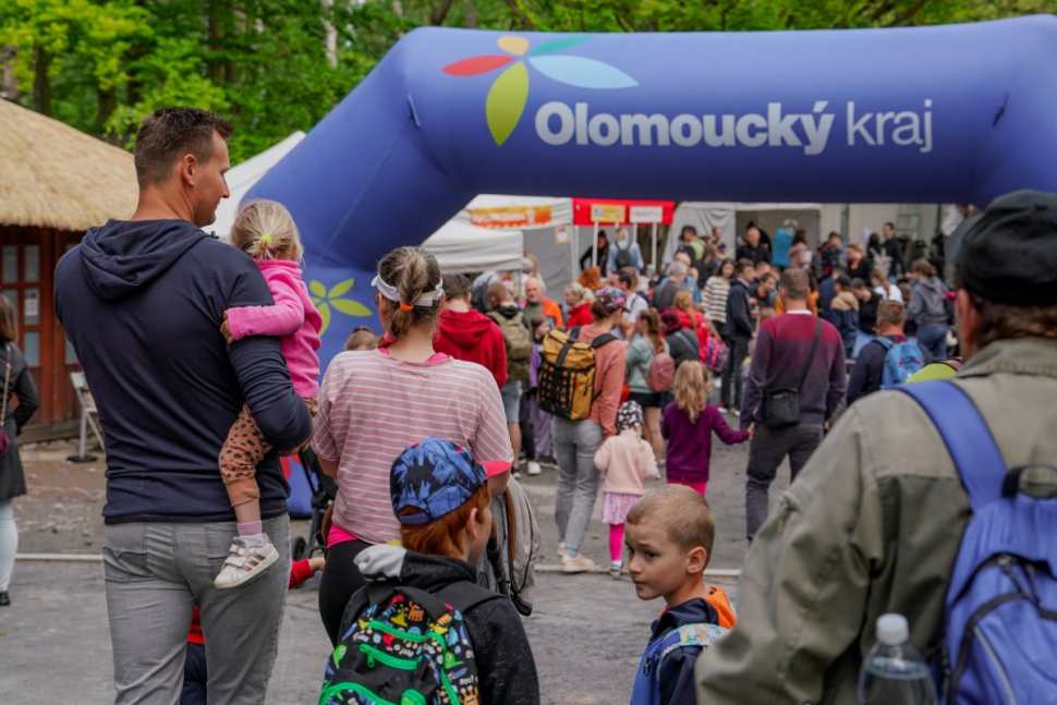 Co nejvíce chybí Olomouckému kraji? Ptáme se politiků