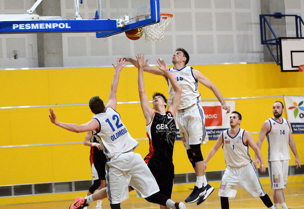 Basketbal Olomouc po prvním utkání vede!