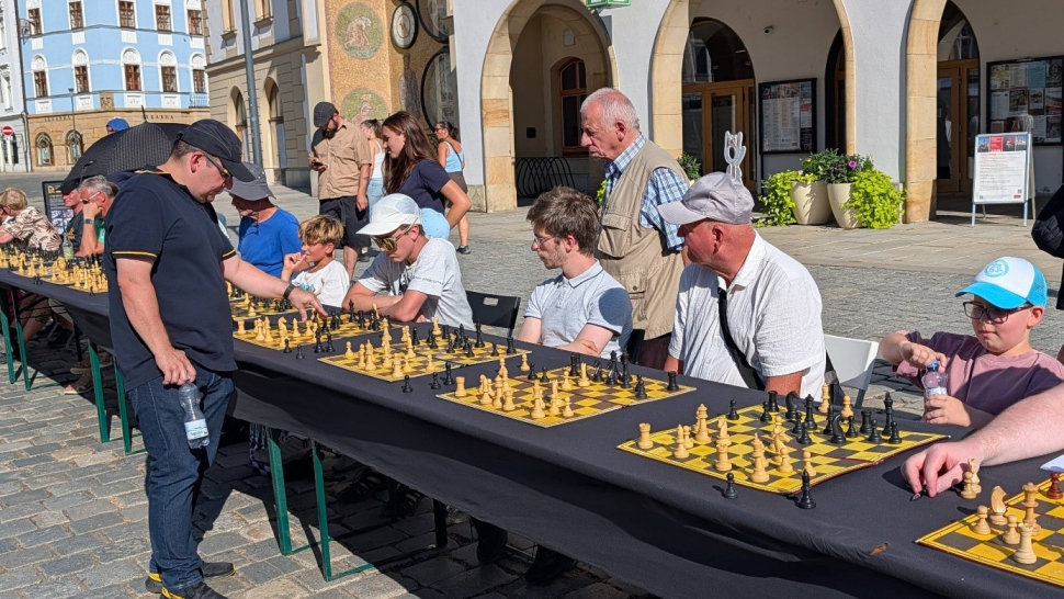 Olomoucké šachové léto zahájil arménský velmistr